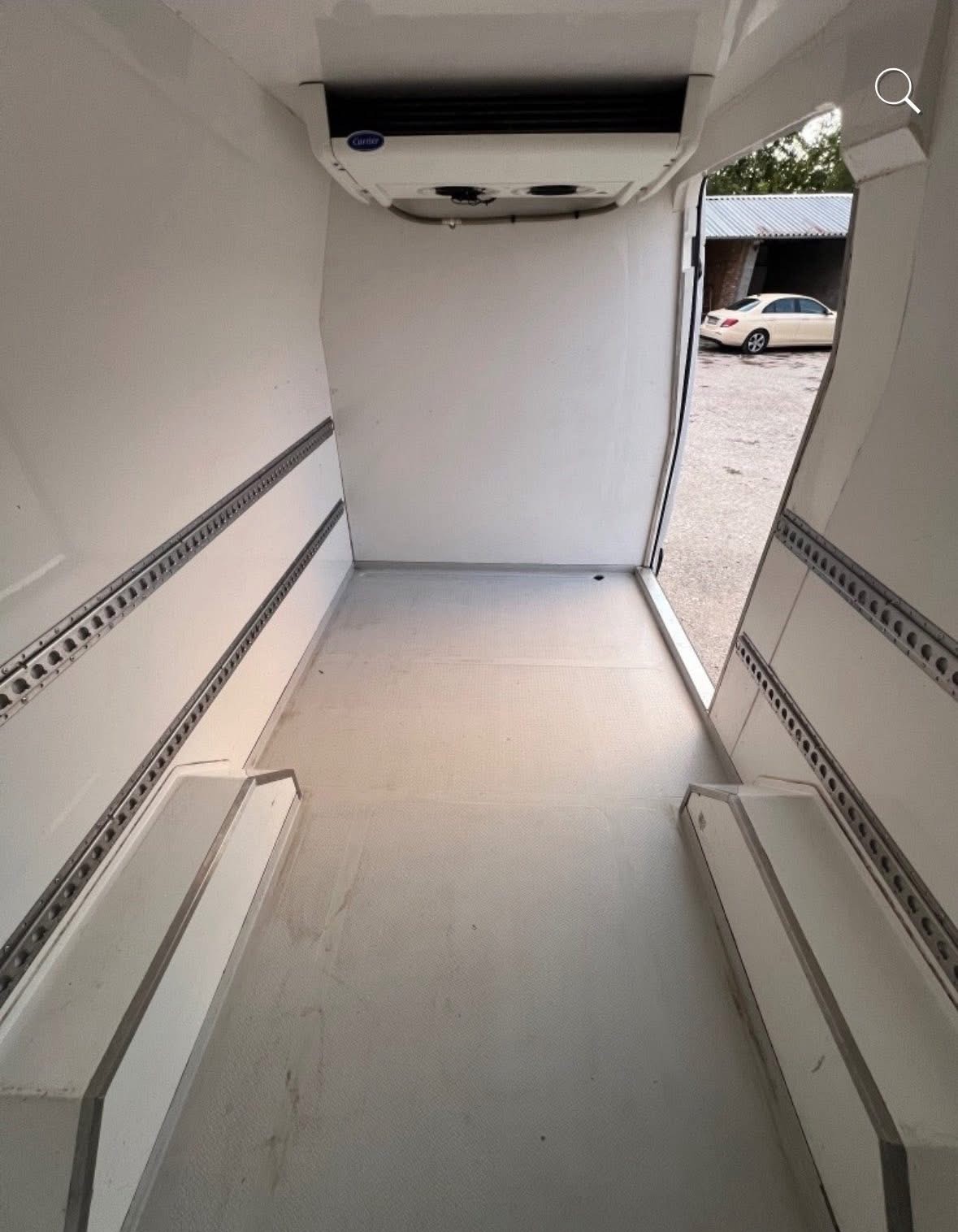 Mercedes Sprinter thumbnail 2